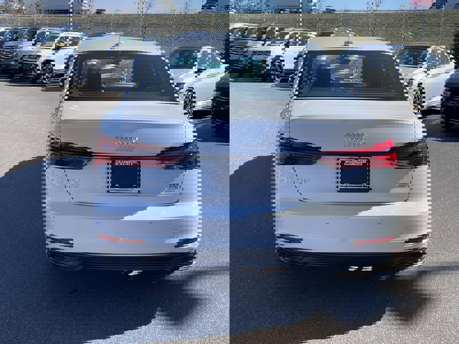 Used 2025 Audi A6 2.0T Premium w/ Convenience Plus Package image 6