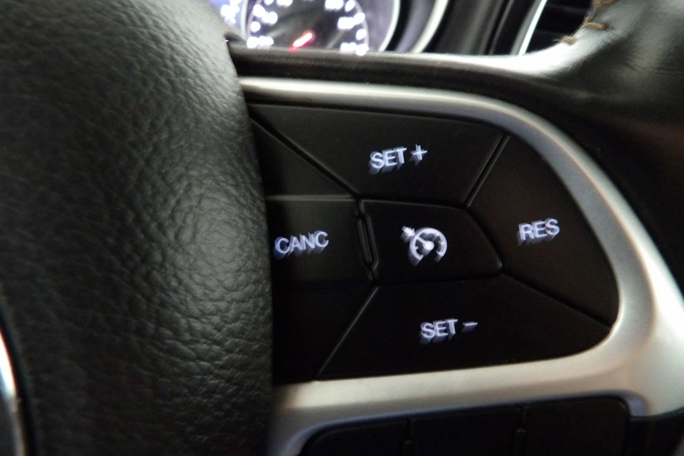 Used 2018 Jeep Compass Limited w/ Navigation Group image 21