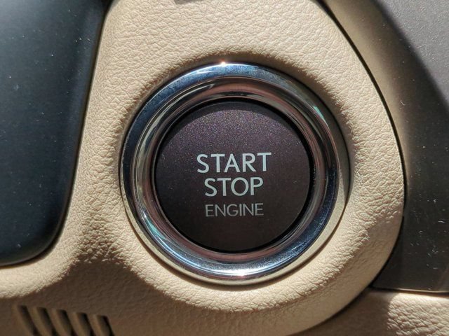 Used 2014 Lexus ES 350 w/ Luxury Package FWD image 26