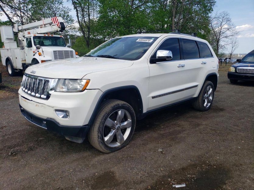 Used 2012 Jeep Grand Cherokee Overland AWD/4WD image 2