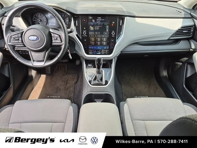 Used 2024 Subaru Outback Premium AWD/4WD image 27