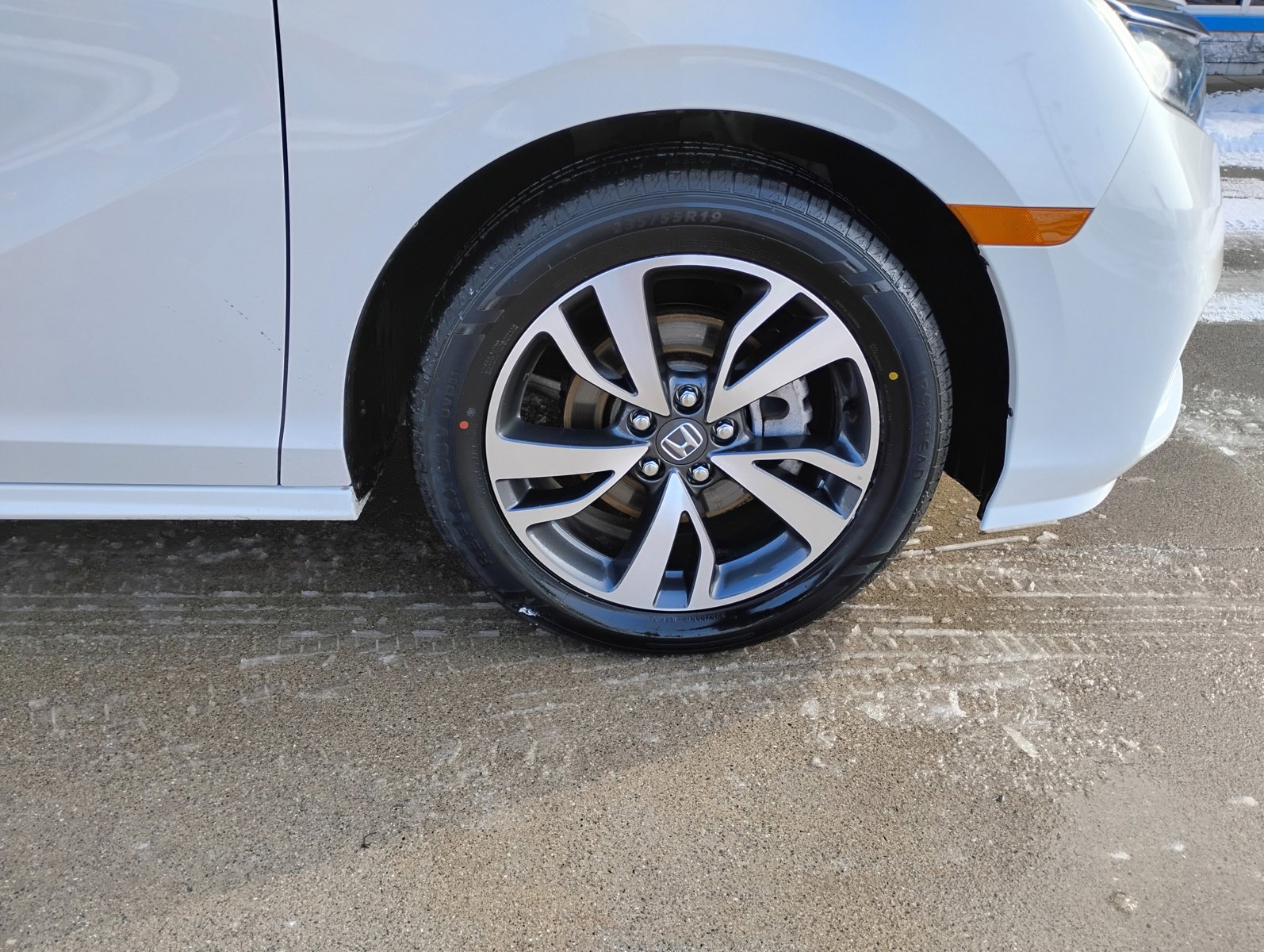 Used 2024 Honda Odyssey Touring image 27