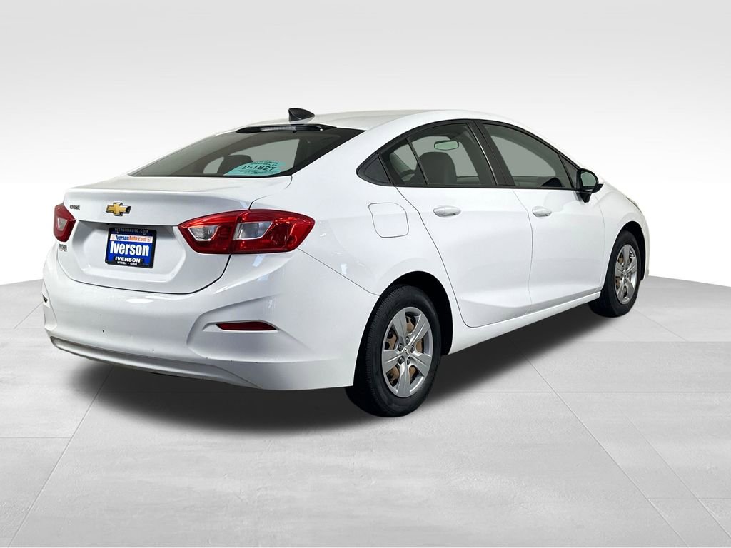 Used 2017 Chevrolet Cruze LS FWD image 12
