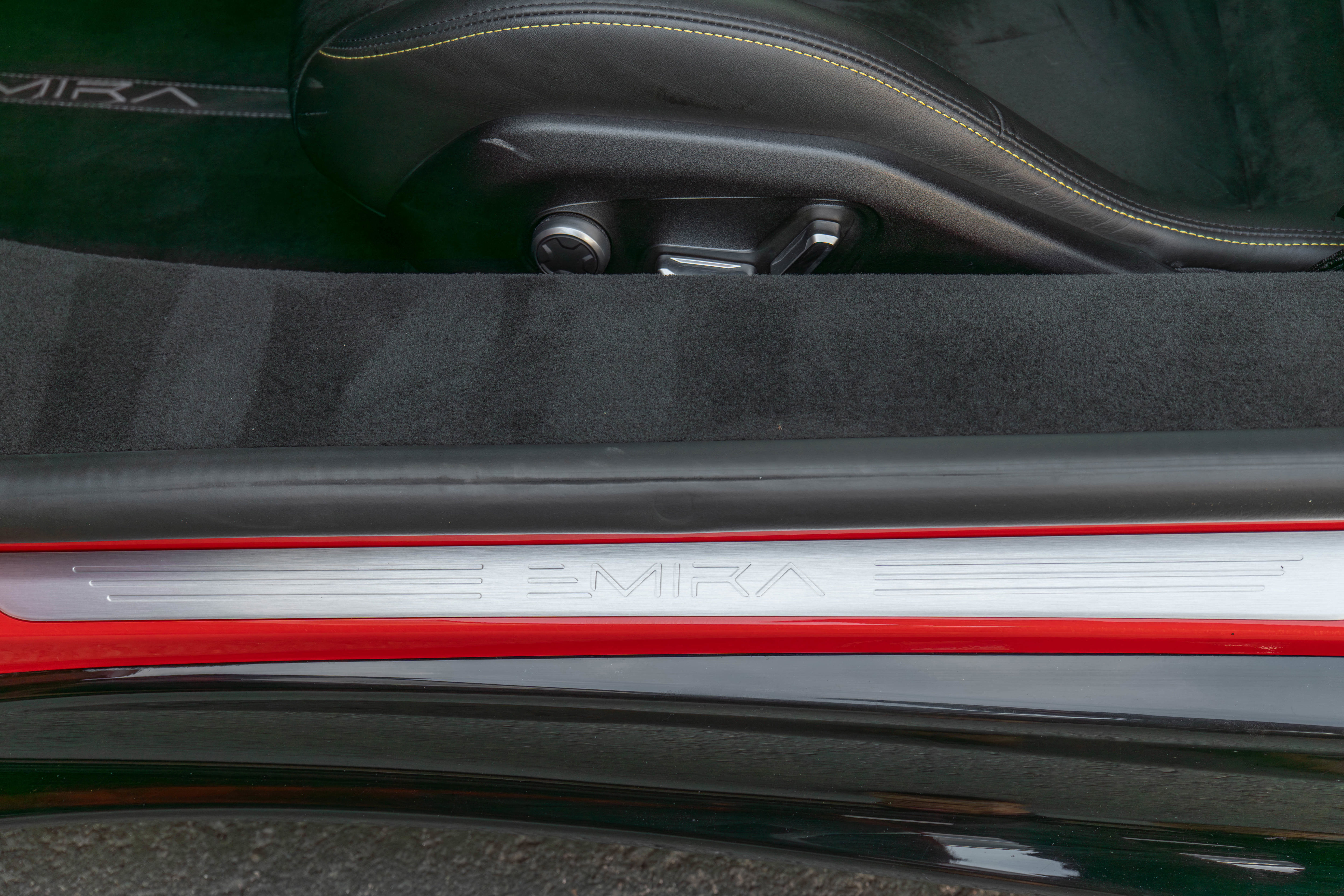 Used 2025 Lotus Emira image 20