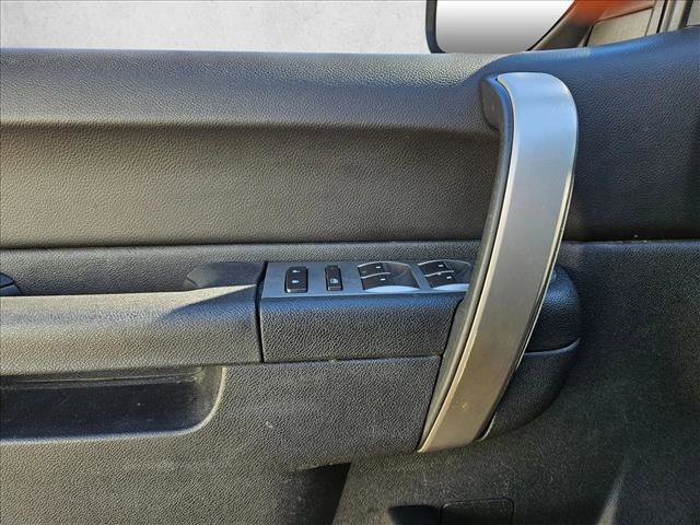 Used 2013 Chevrolet Silverado 1500 LT image 9