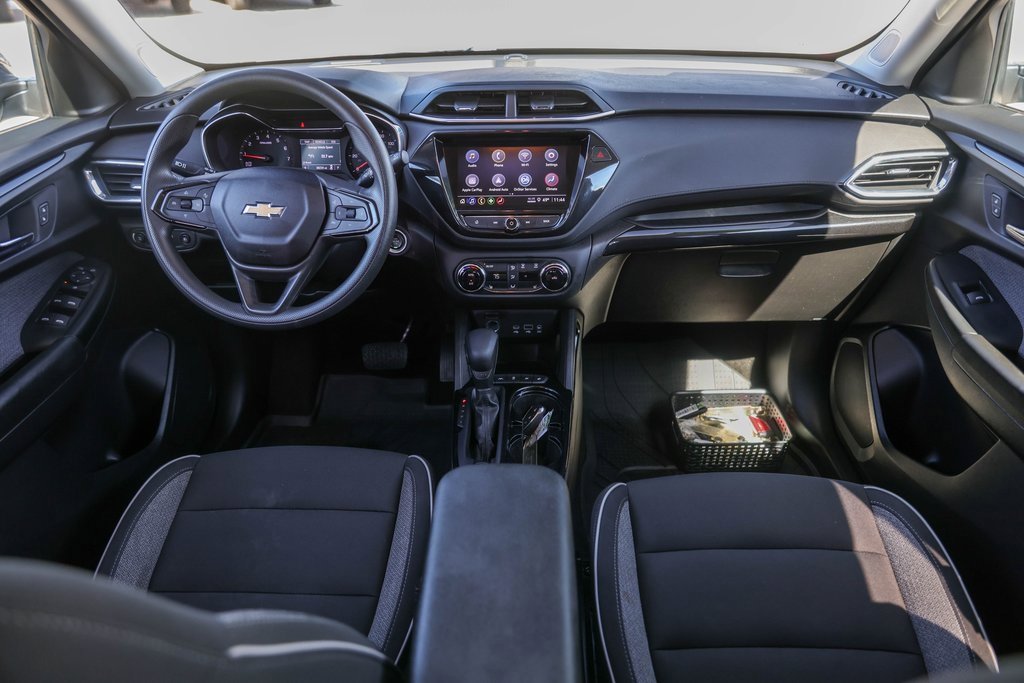 Used 2021 Chevrolet TrailBlazer LT w/ Convenience Package image 26