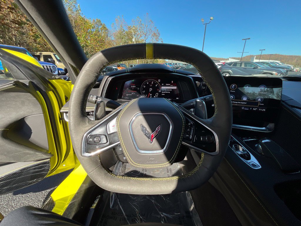 Used 2023 Chevrolet Corvette Stingray Premium Cpe w/ 3LT RWD image 10