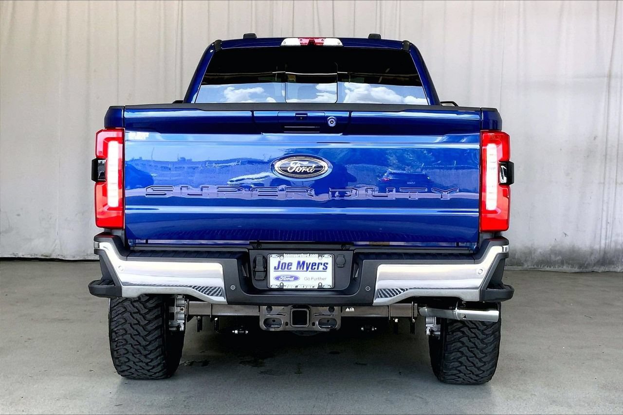 Used 2026 Ford F250 Lariat AWD/4WD image 3