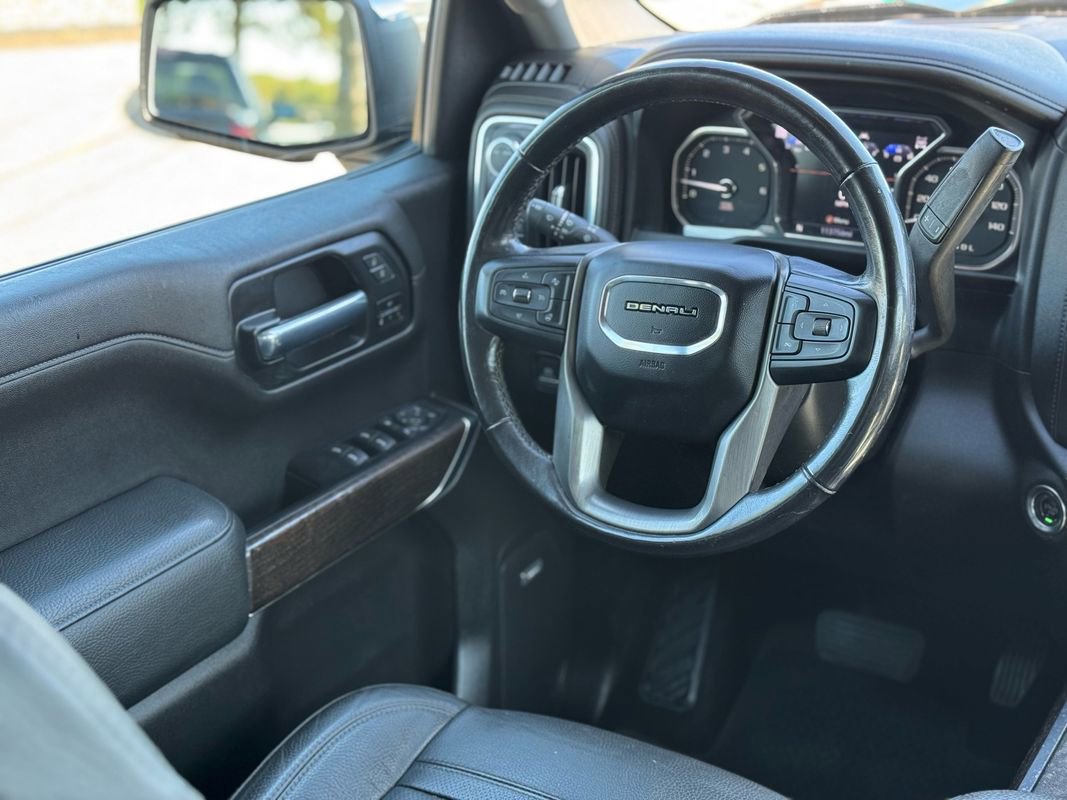 Used 2022 GMC Sierra 1500 Denali w/ Denali Premium Package image 12