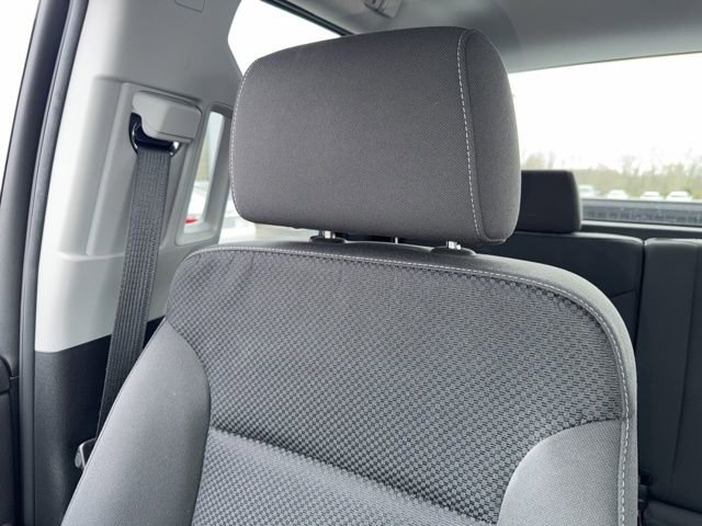 Used 2018 Chevrolet Silverado 1500 LT image 54