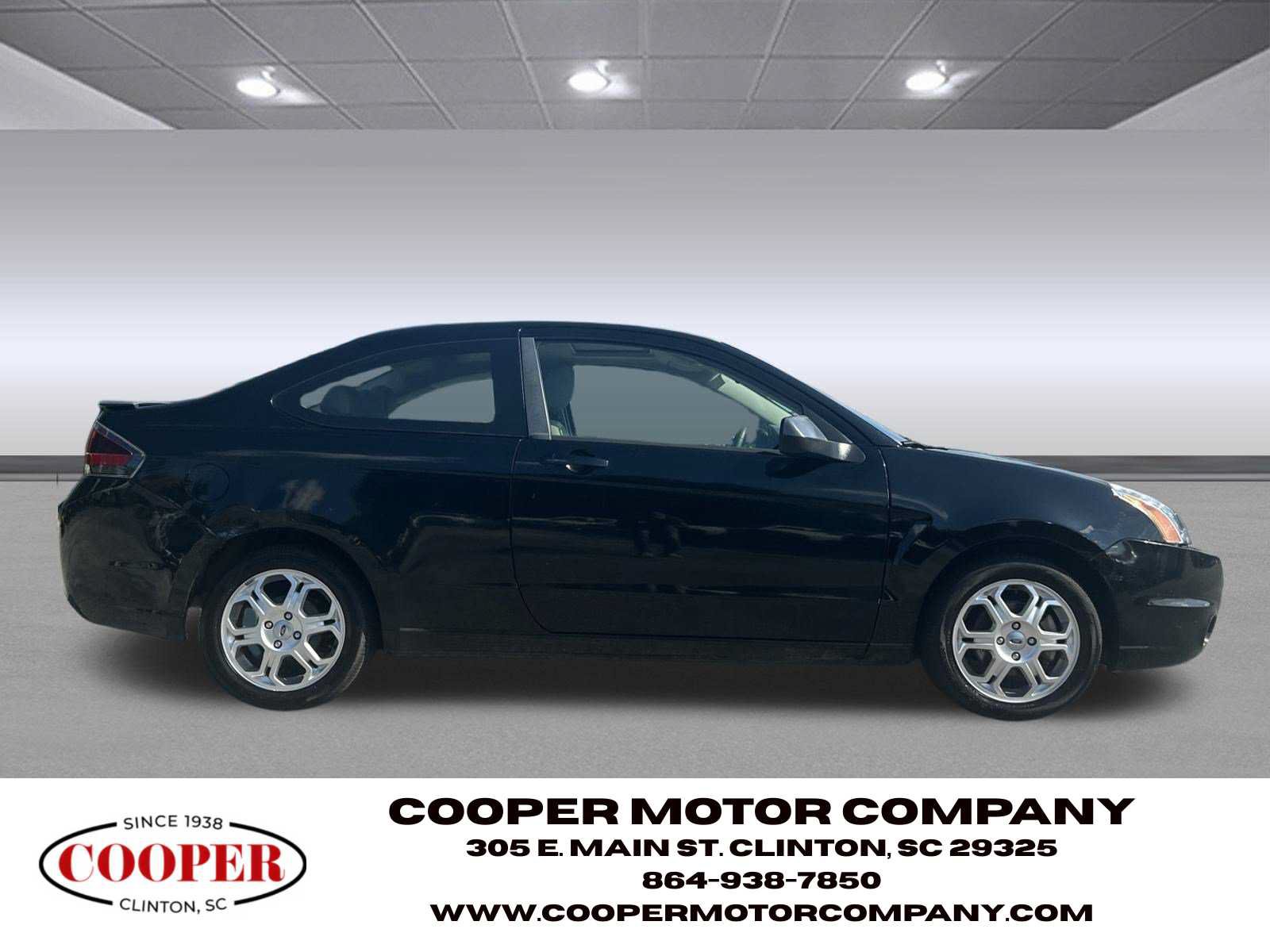 Used 2010 Ford Focus SE FWD image 6