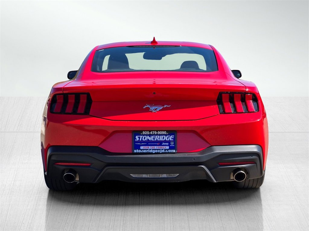Used 2024 Ford Mustang Coupe image 5