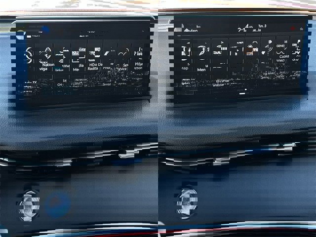 Used 2024 Genesis GV70 3.5T Sport image 19