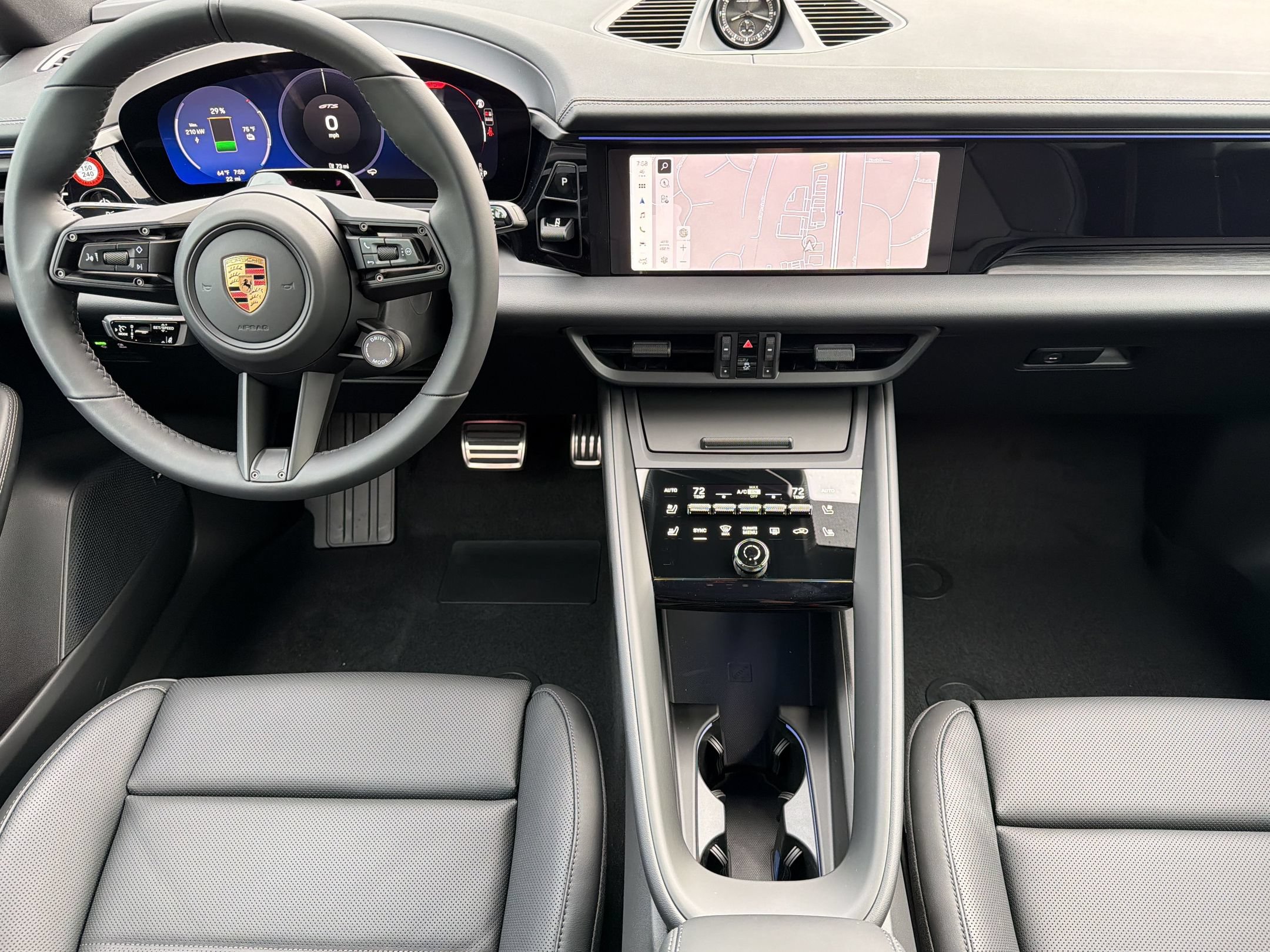 Certified 2026 Porsche Macan GTS Electric AWD/4WD image 26