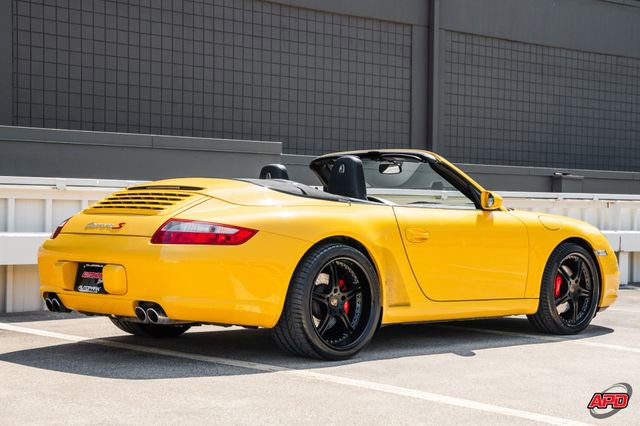 Used 2006 Porsche 911 Carrera S RWD image 5