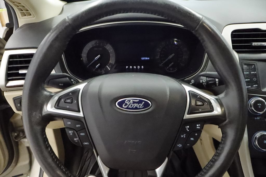 Used 2015 Ford Fusion SE w/ Equipment Group 202A FWD image 26