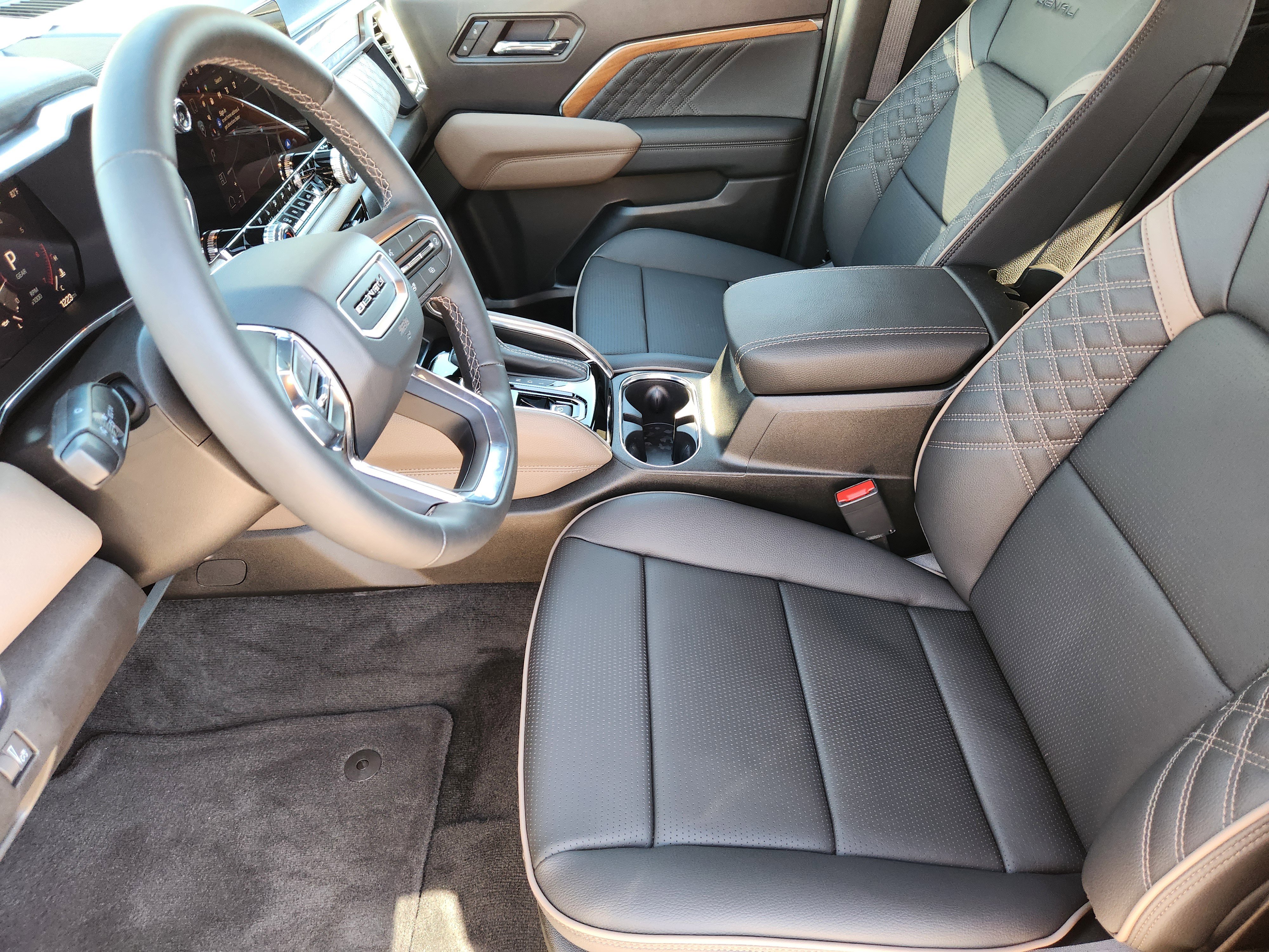 Certified 2026 GMC Canyon Denali image 13