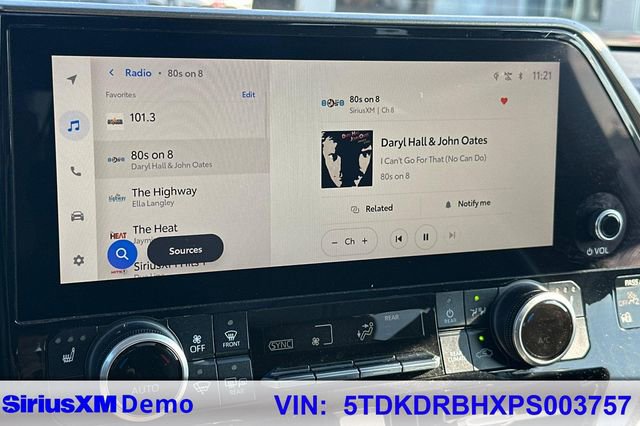 Certified 2023 Toyota Highlander XLE image 41