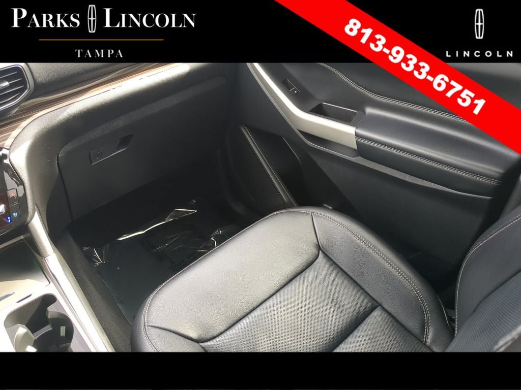 Used 2021 Ford Explorer Limited w/ Equipment Group 301A RWD image 16