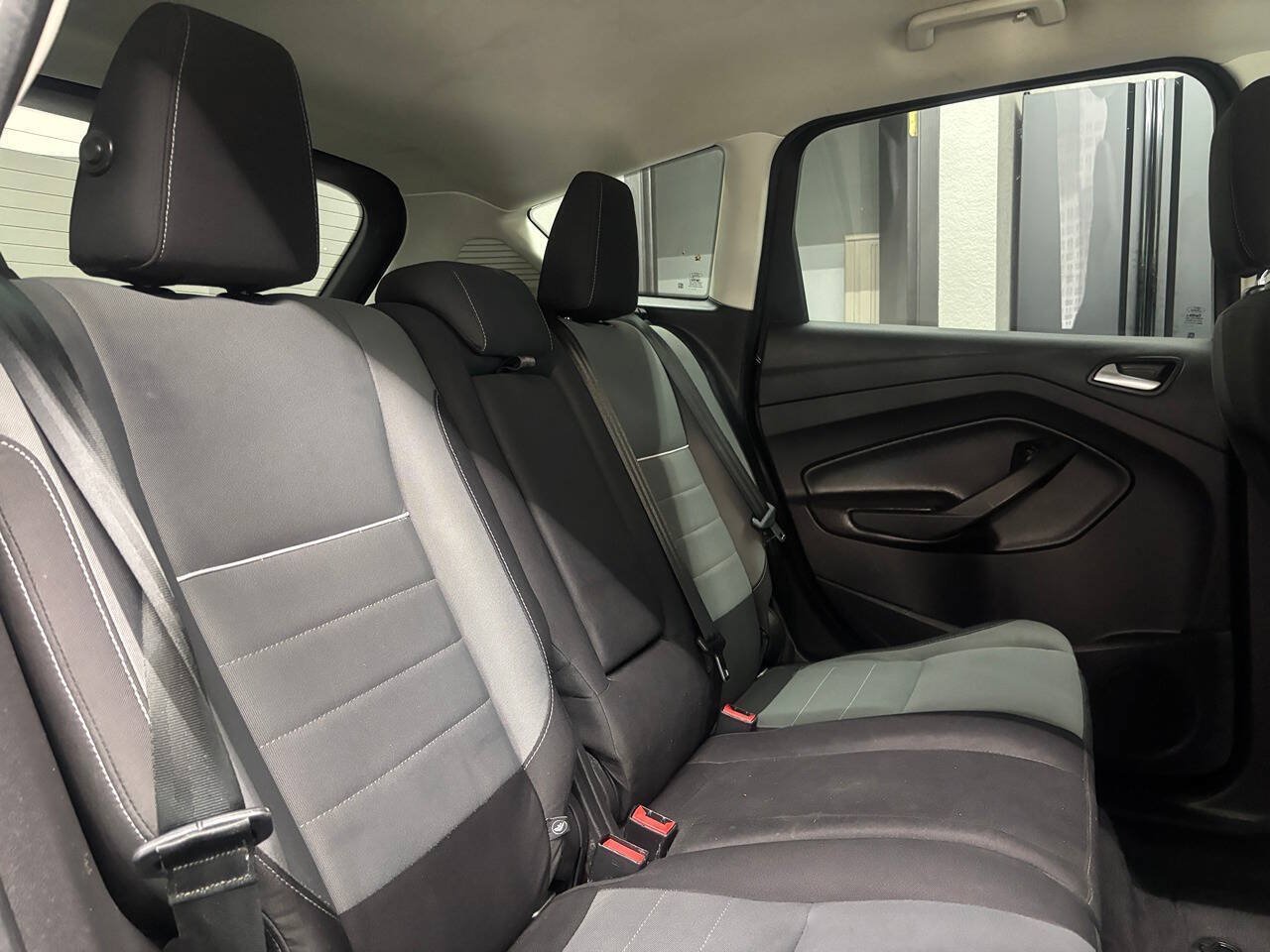 Used 2013 Ford C-MAX SE FWD image 22