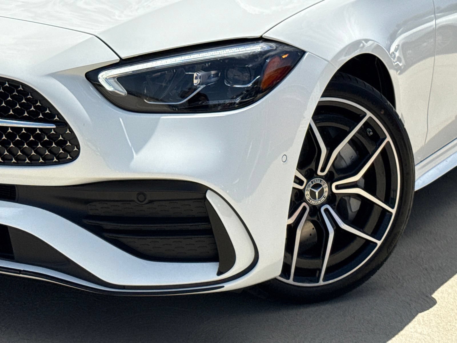 New 2026 Mercedes-Benz C 300 Sedan image 3