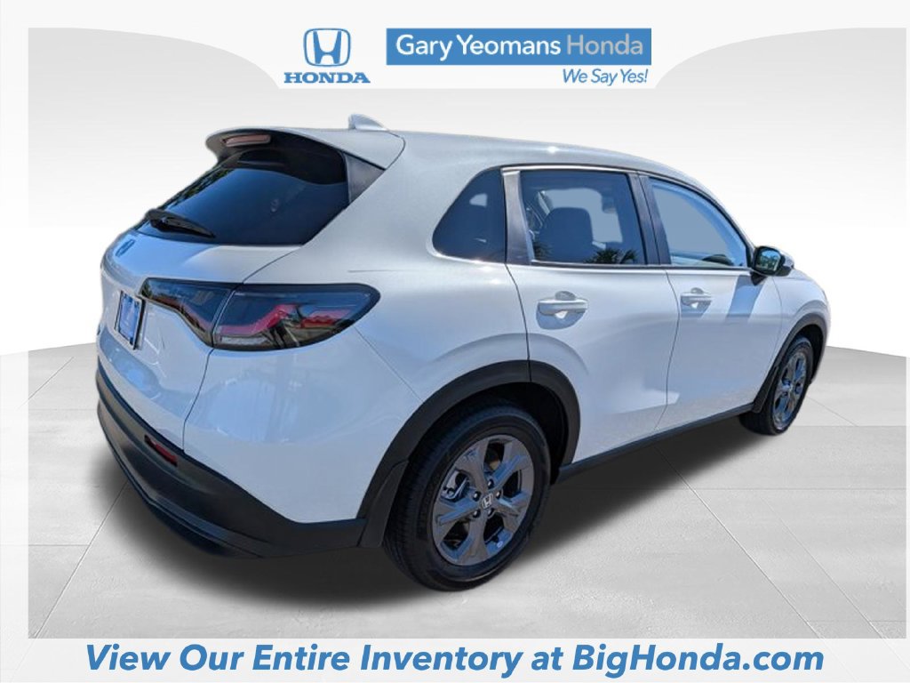 New 2027 Honda HR-V LX image 6