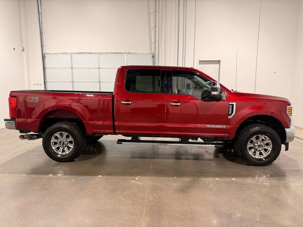 Used 2019 Ford F250 XLT w/ XLT Premium Package AWD/4WD image 4