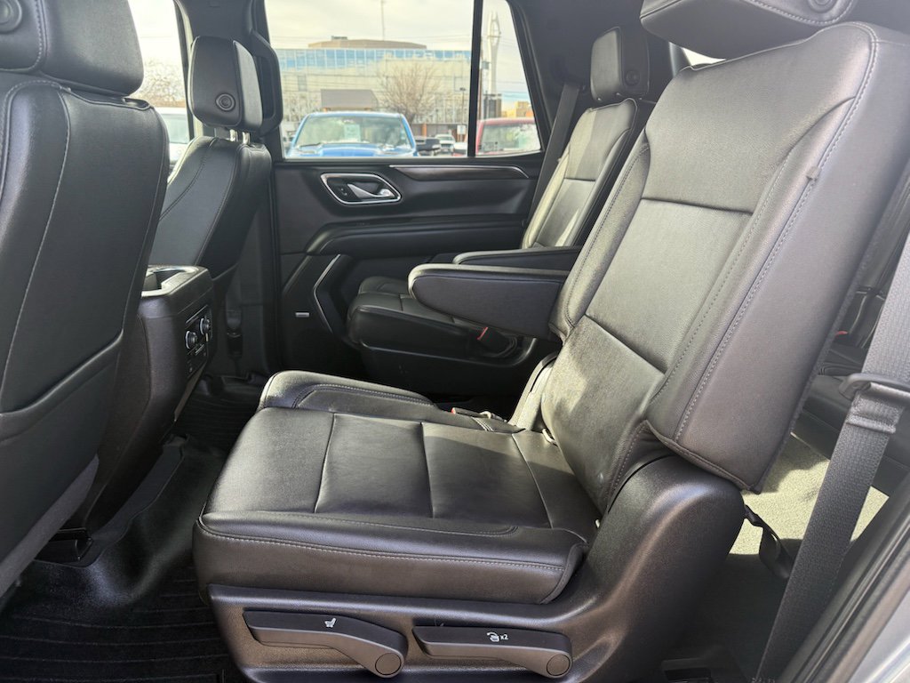 Used 2022 Chevrolet Tahoe Z71 image 18