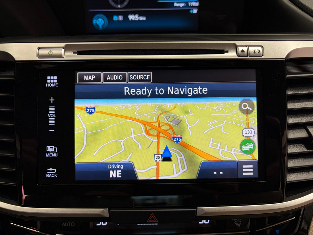 Used 2016 Honda Accord Touring image 22