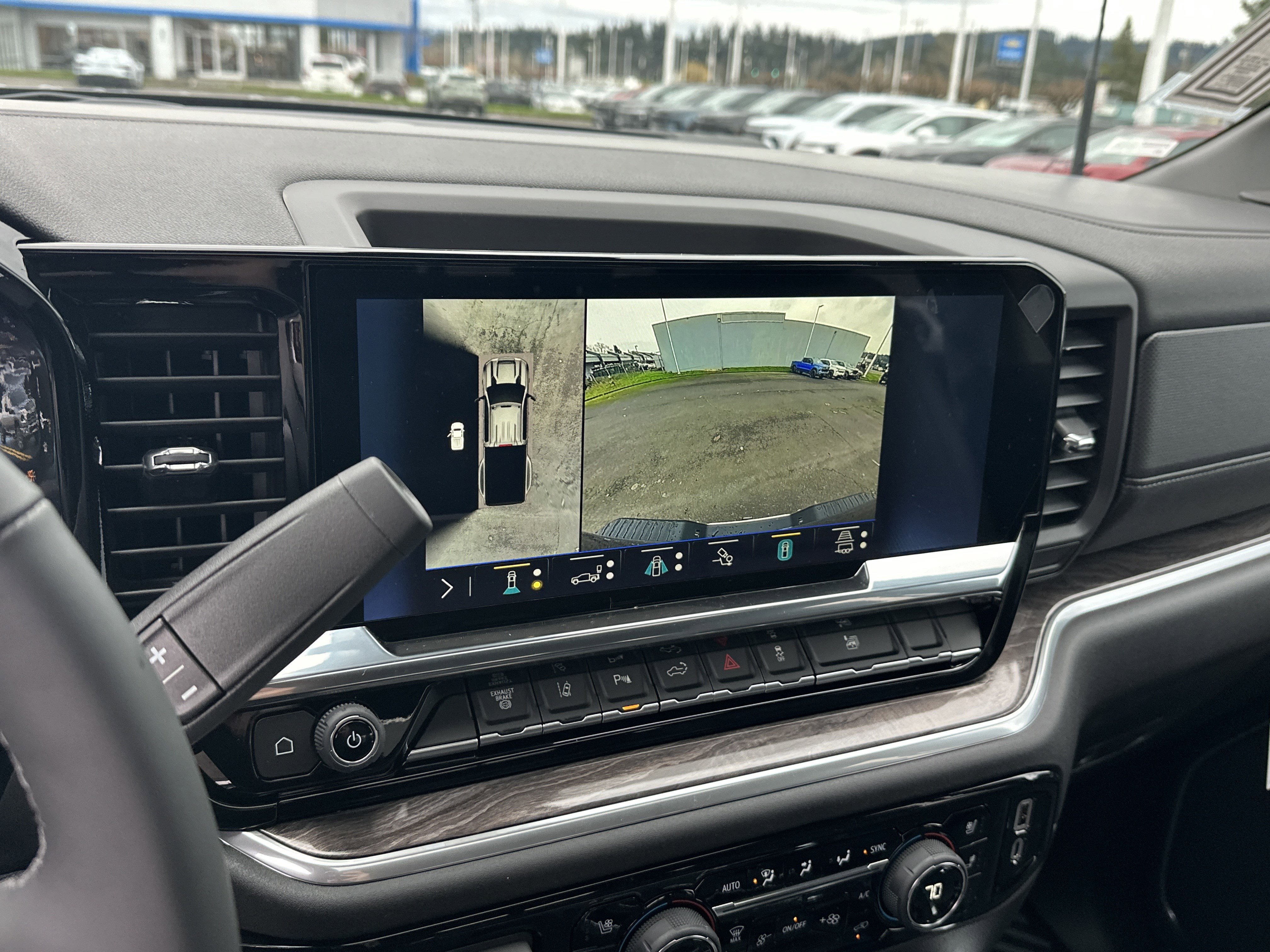 New 2026 Chevrolet Silverado 3500 LTZ w/ LTZ Plus Package image 22