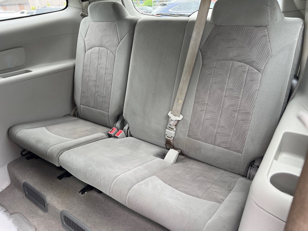 Used 2015 Buick Enclave Convenience FWD image 29