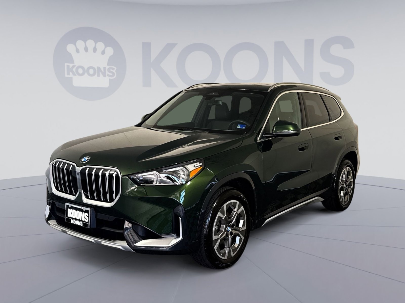 Used 2025 BMW X1 xDrive28i w/ Convenience Package AWD/4WD image 1