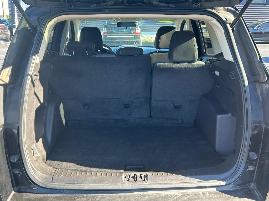 Used 2017 Ford Escape SE w/ Equipment Group 201A image 12