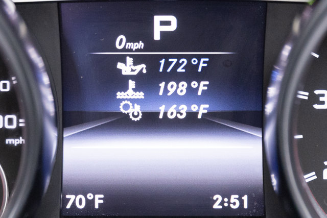 Used 2015 Mercedes-Benz SL 63 AMG w/ Driver Assistance Package image 92