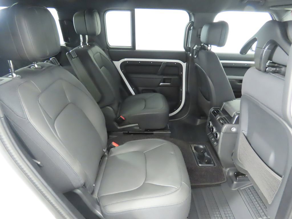 New 2025 Land Rover Defender 130 V8 image 23