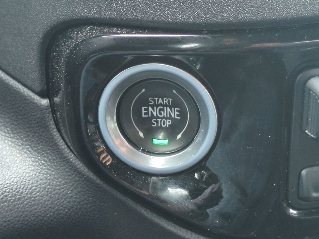 Used 2023 Chevrolet Silverado 1500 ZR2 AWD/4WD image 28