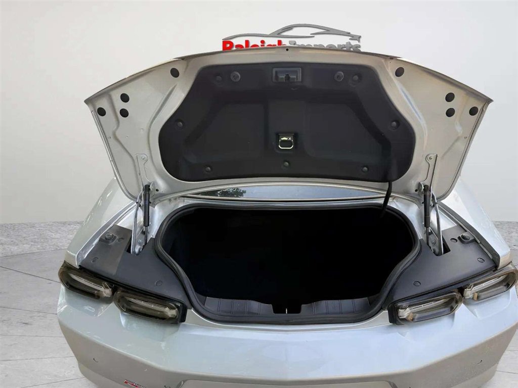 Used 2019 Chevrolet Camaro LT RWD image 16