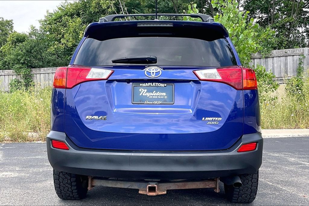 Used 2015 Toyota RAV4 Limited AWD/4WD image 4