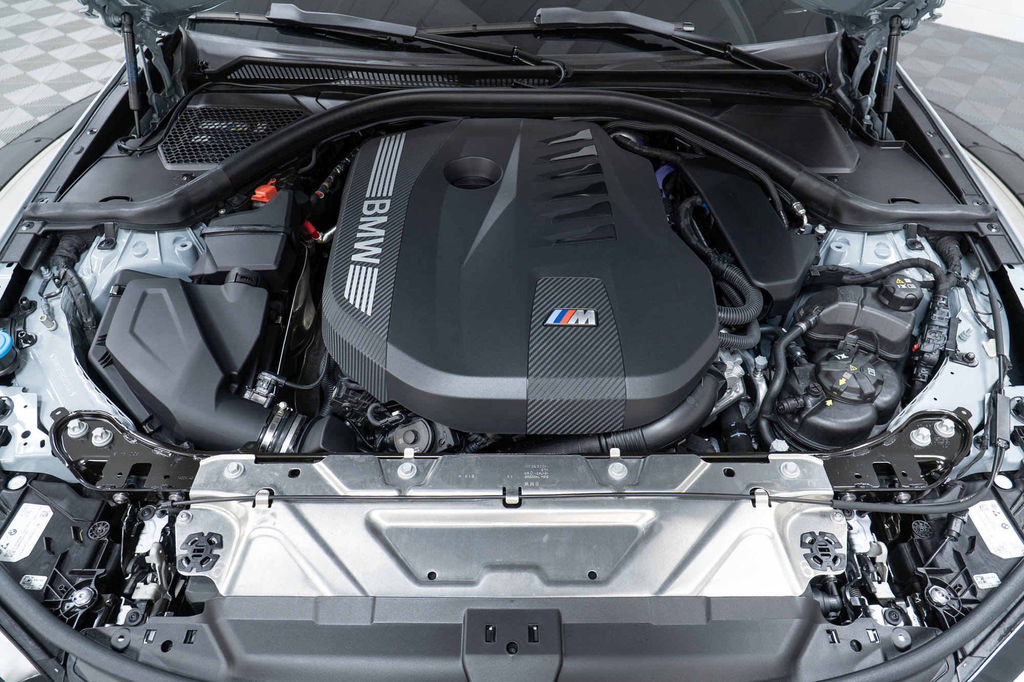 Used 2025 BMW M340i xDrive w/ Premium Package image 9