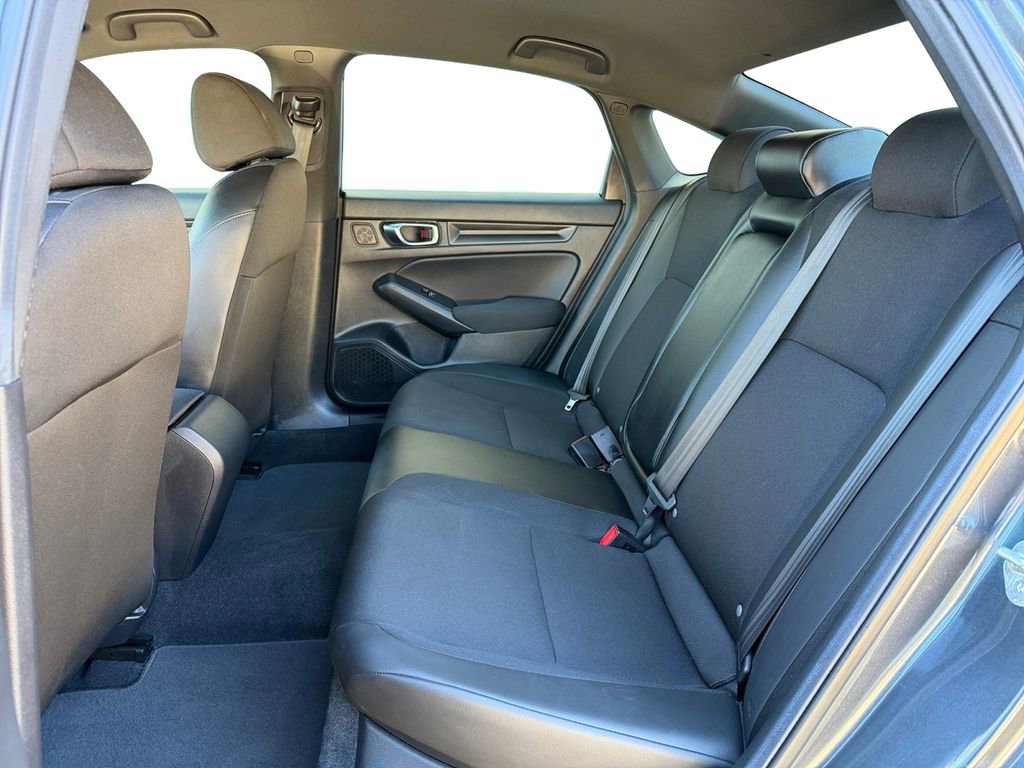 Used 2025 Honda Civic Sport image 19