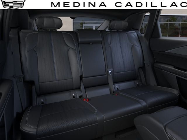 New 2027 Cadillac Lyriq Luxury w/ LPO, Floor Liner Package AWD/4WD image 18