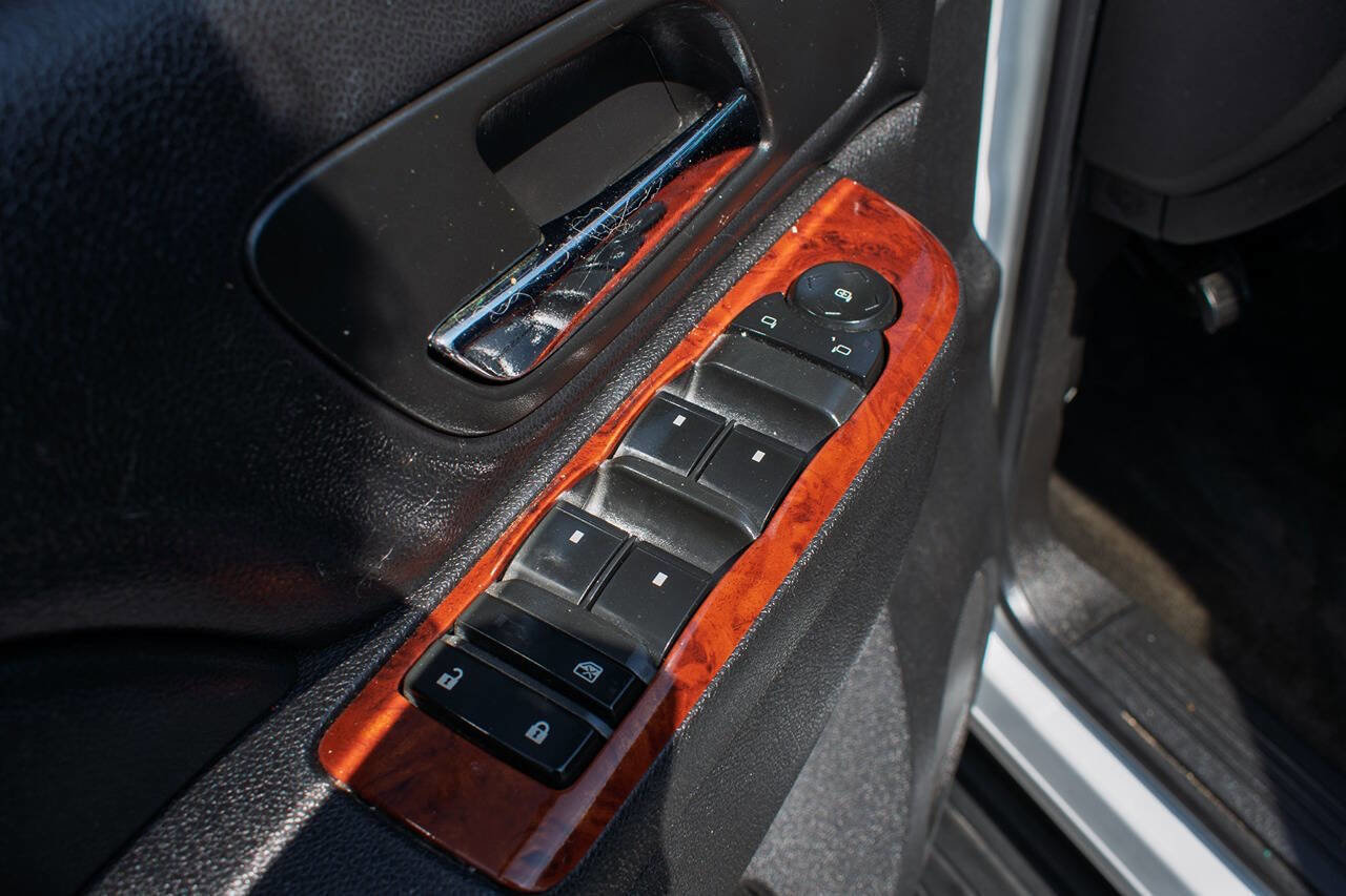 Used 2011 Chevrolet Tahoe LS RWD image 12
