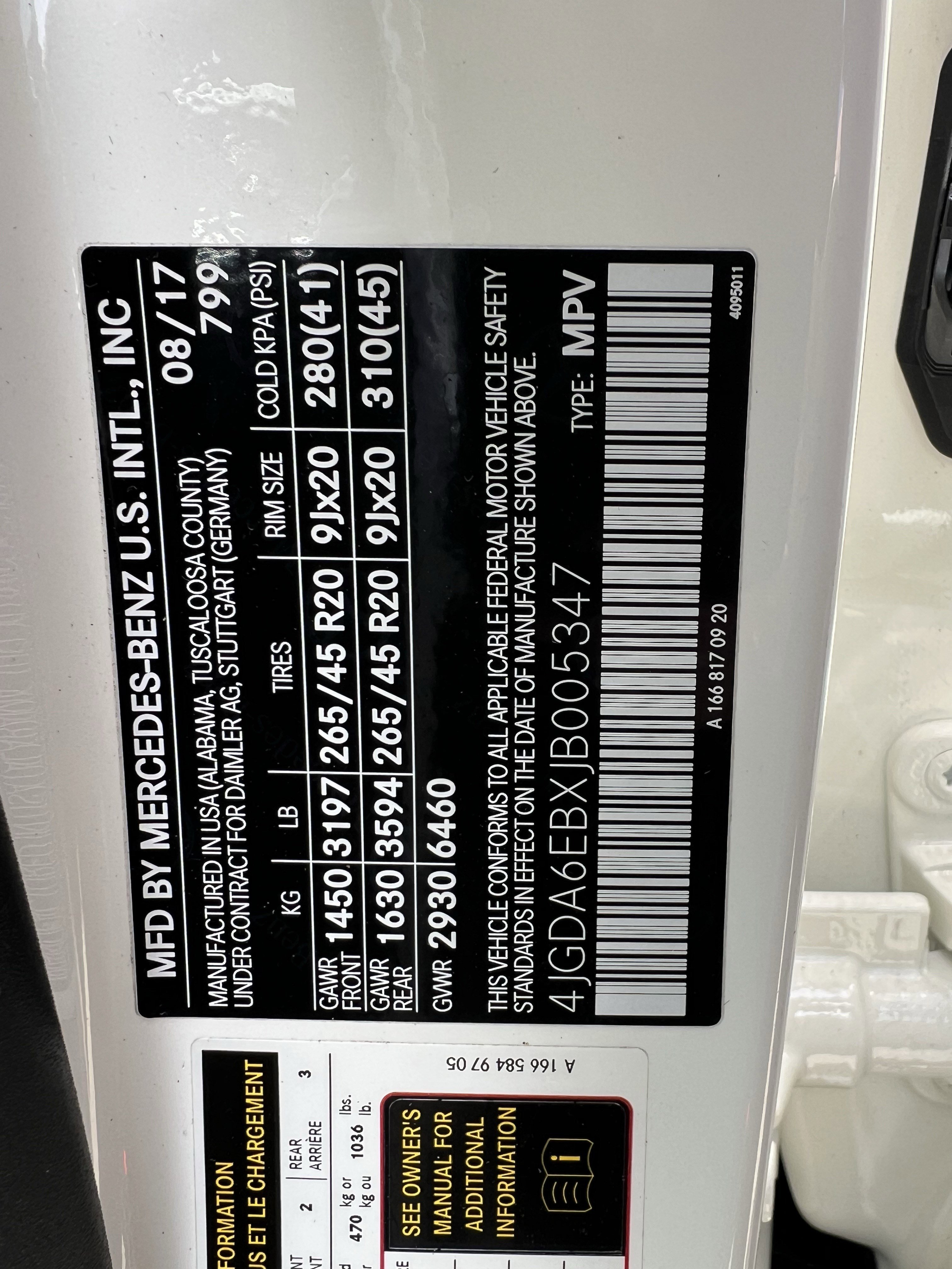 Used 2018 Mercedes-Benz GLE 43 AMG 4MATIC image 37