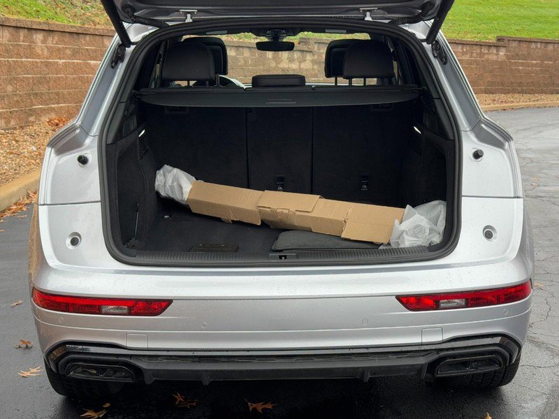 Used 2025 Audi Q5 2.0T Premium w/ Convenience Plus Package image 9