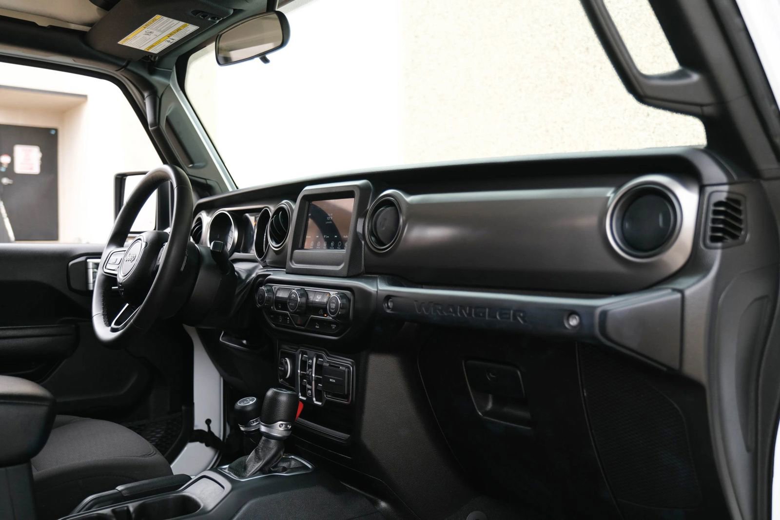 Used 2023 Jeep Wrangler Unlimited Sport image 25