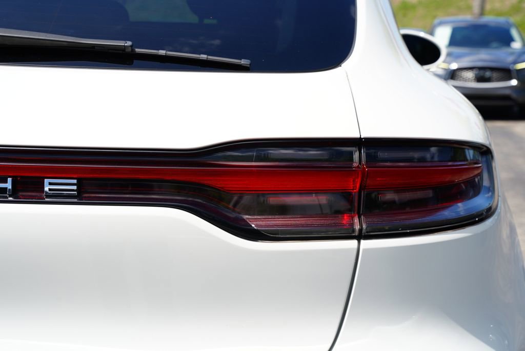 Used 2021 Porsche Macan S image 13