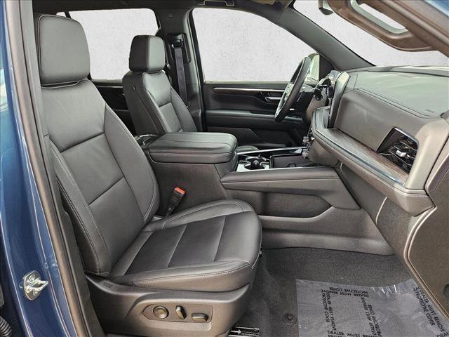 Used 2025 Chevrolet Tahoe LT w/ Comfort Package image 23