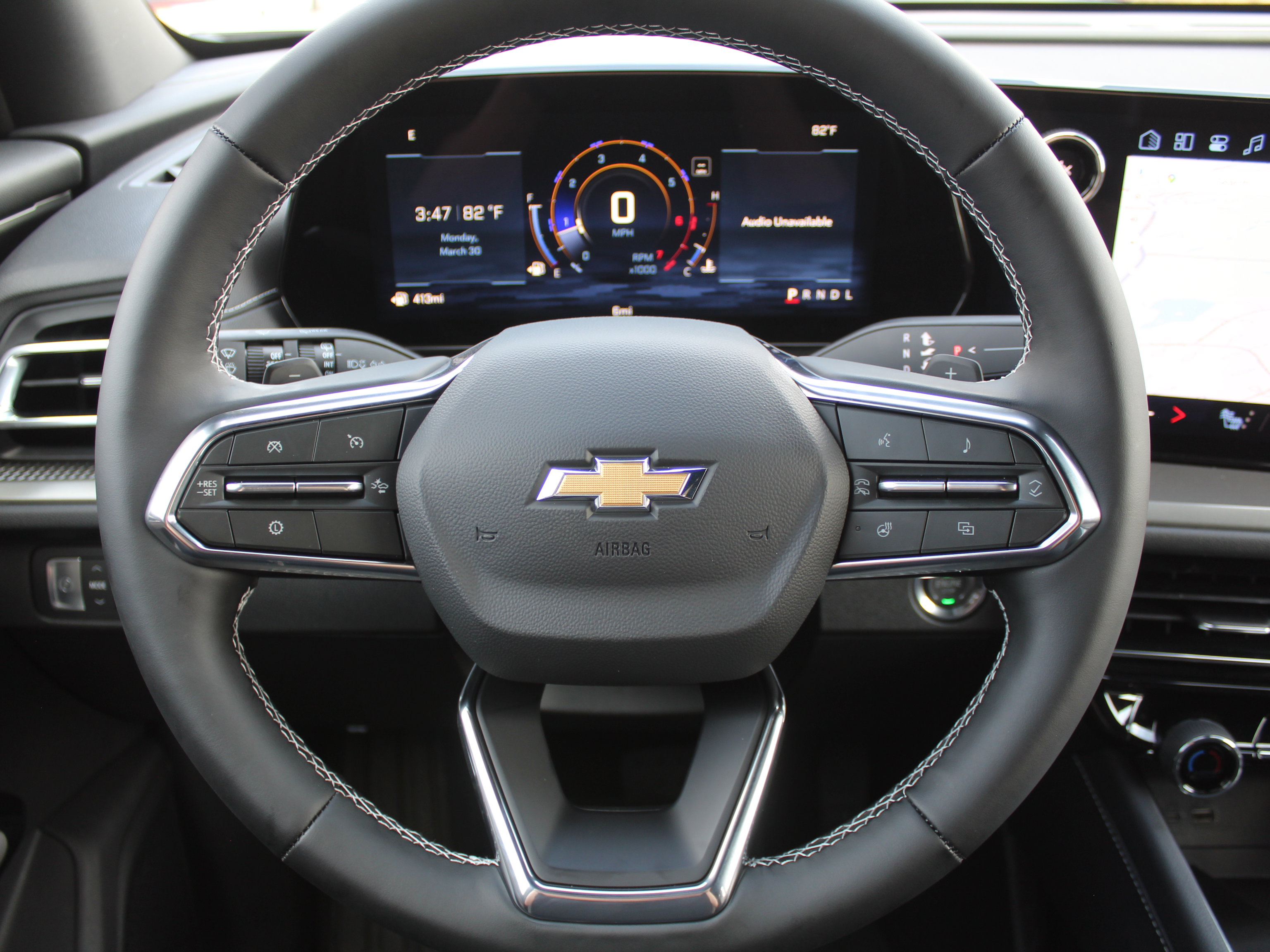 New 2026 Chevrolet Traverse LT image 11