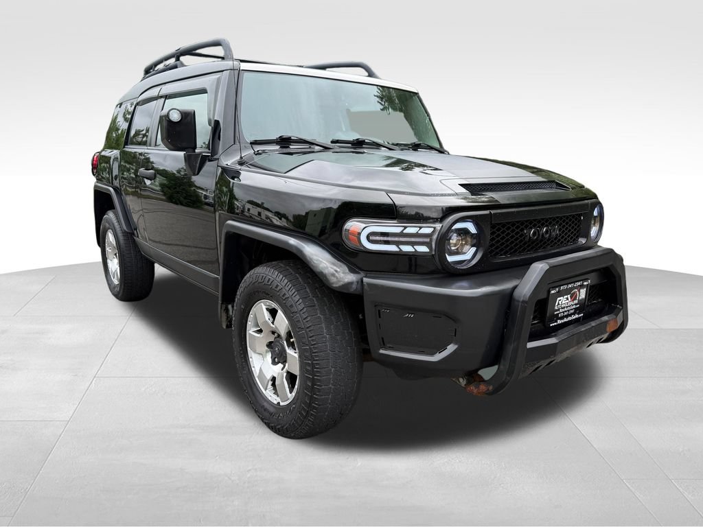 Used 2010 Toyota FJ Cruiser 4WD w/ Upgrade Pkg 2 image 9