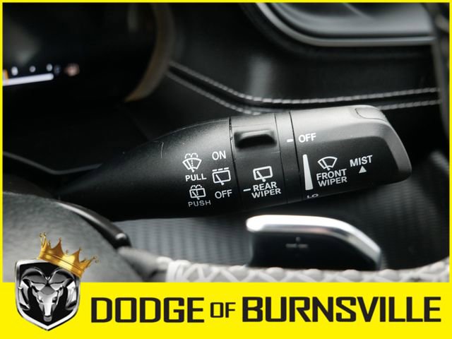 Used 2023 Jeep Grand Cherokee Altitude image 29